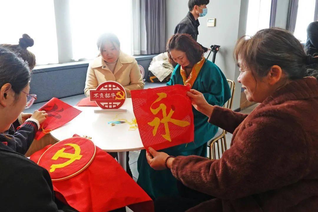 打造“世界电瓷之都”！湖南省电瓷电器行业商会年度总结部署